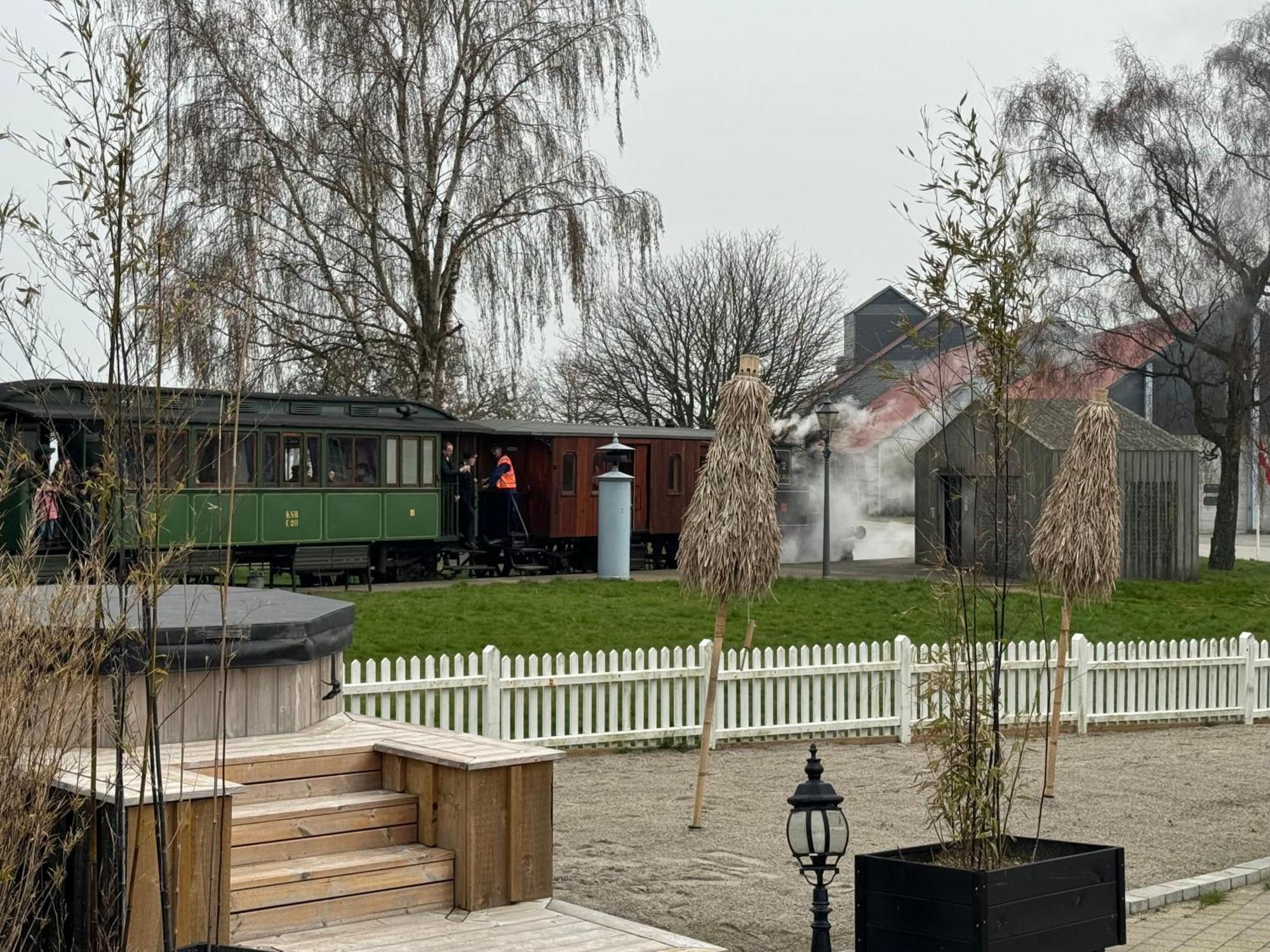 Bandholm Badehotel Zewnętrze zdjęcie